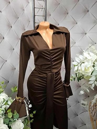 Top haljine sa narukvicama. Cena 3800din🔥 na lalafo.rs — 3 Top haljine sa narukvicama. Cena 3800din🔥 — 3