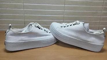 Calvin Klein Jeans (br.39) patike su u dobrom stanju kao što se vidi i at lalafo.rs — 3 Calvin Klein Jeans (br.39) patike su u dobrom stanju kao što se vidi i — 3