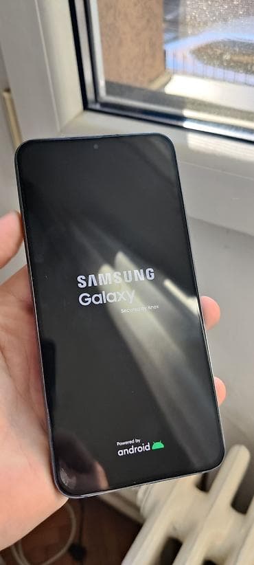 Samsung S22 Plus 8/256gb Crni Dual Sim free U Paketu dolazi: -Punjac na lalafo.rs — 1 Samsung S22 Plus 8/256gb Crni Dual Sim free U Paketu dolazi: -Punjac — 1