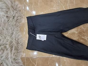 Crne ženske helanke sa ukrasnim detaljima - Model: uske helanke na lalafo.rs — 2 Crne ženske helanke sa ukrasnim detaljima - Model: uske helanke — 2