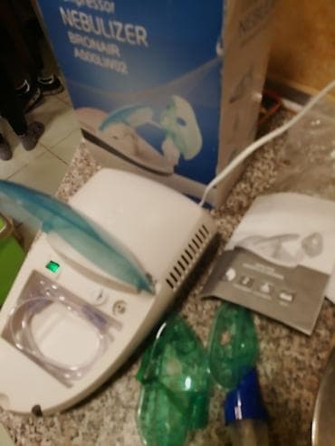 Inhalator kompresorski Nebulizer dobar ispravan sa 2 maske. U svojoj at lalafo.rs Inhalator kompresorski Nebulizer dobar ispravan sa 2 maske. U svojoj