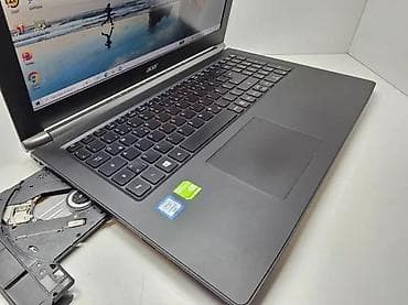 Acer Nitro 8GB SSD+HDD Kamera Hdmi Procesor I5 FHD. > Prodajem Acer na lalafo.rs — 1 Acer Nitro 8GB SSD+HDD Kamera Hdmi Procesor I5 FHD. > Prodajem Acer — 1