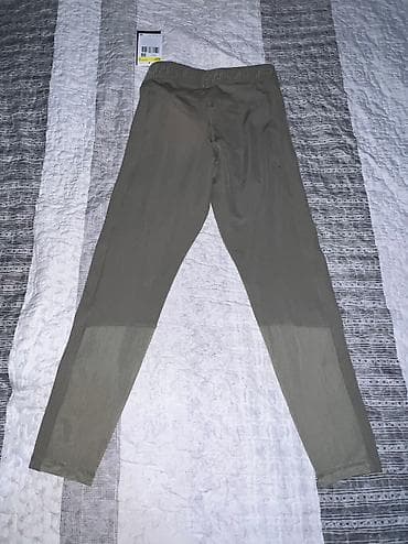 NIKE PRO Mid-Rise 7/8 Graphic Leggings vel.S NOVO
HJ1218 320 na lalafo.rs — 8 NIKE PRO Mid-Rise 7/8 Graphic Leggings vel.S NOVO
HJ1218 320 — 8
