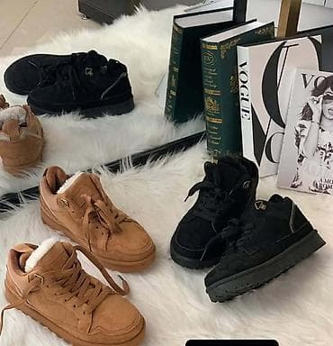 Brojevi
36-41
3200 din 💥
OR💥 na lalafo.rs — 1 Brojevi
36-41
3200 din 💥
OR💥 — 1