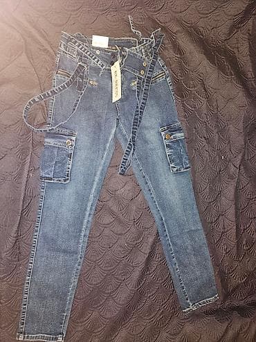 dve suknje po: Cargo farmerke RE-DRESS, tamno plavi indigo teksas. - Kroj: uske na lalafo.rs — 1 dve suknje po: Cargo farmerke RE-DRESS, tamno plavi indigo teksas. - Kroj: uske — 1