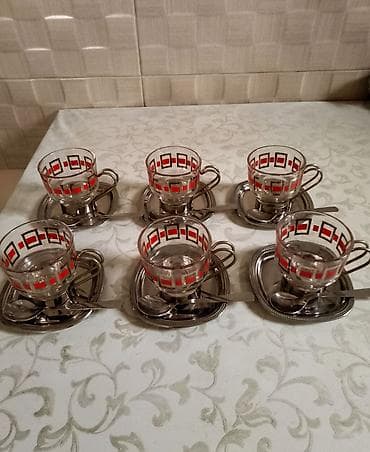 Vintage set iz sedamdesetih godina kolekcionarski očuvano bez na lalafo.rs Vintage set iz sedamdesetih godina kolekcionarski očuvano bez