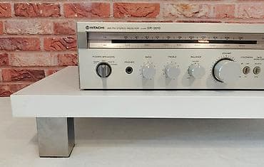 Electronics: Odlično očuvan risiver marke Hitachi SR-2010 Zvučno odličan at lalafo.rs — 2 Electronics: Odlično očuvan risiver marke Hitachi SR-2010 Zvučno odličan — 2