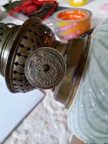 Antique Decor: Stara majolika lampa, sa ispravnim brenerom. Nazalost majolika je at lalafo.rs — 4 Antique Decor: Stara majolika lampa, sa ispravnim brenerom. Nazalost majolika je — 4