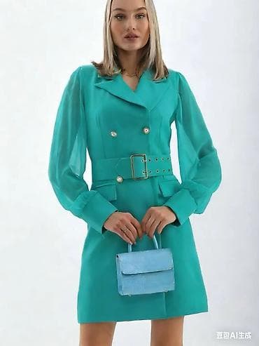 Elegantna mini haljina sa pojasom i duplim kopčanjem - Kroj: struk na lalafo.rs Elegantna mini haljina sa pojasom i duplim kopčanjem - Kroj: struk