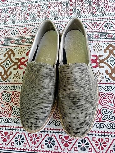 Ženske slip-on cipele marke Rieker, idealne za svakodnevno nošenje na lalafo.rs — 1 Ženske slip-on cipele marke Rieker, idealne za svakodnevno nošenje — 1