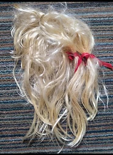 Prodajem periku za razne svečanosti,da mašnicamamože i za novu at lalafo.rs — 7 Prodajem periku za razne svečanosti,da mašnicamamože i za novu — 7