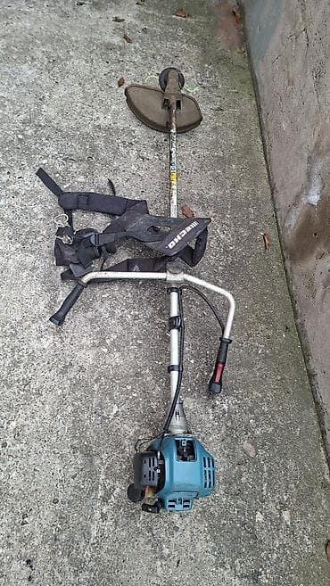 Clamps: Makita, Gasoline, Used at lalafo.rs — 3 Clamps: Makita, Gasoline, Used — 3