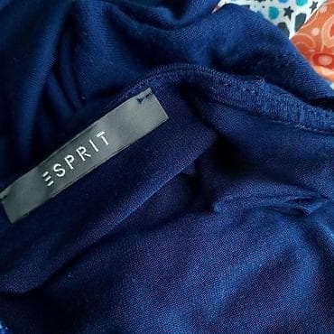 original esprit: Bluza esprit, vel. M marka: esprit veličina: m materijal: poliester at lalafo.rs — 3 original esprit: Bluza esprit, vel. M marka: esprit veličina: m materijal: poliester — 3
