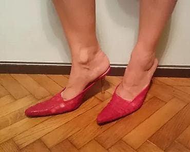 Women's Footwear: SANDALE I PAPUCE KAO NOVO, ODLICNE | Crvene kozne sandalete br. 37! at lalafo.rs — 3 Women's Footwear: SANDALE I PAPUCE KAO NOVO, ODLICNE | Crvene kozne sandalete br. 37! — 3