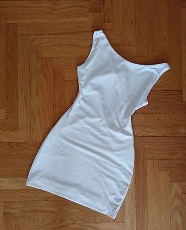 AKCIJA!Blondy haljina, jednom obučena na par sati, bukvalno nova na lalafo.rs AKCIJA!Blondy haljina, jednom obučena na par sati, bukvalno nova