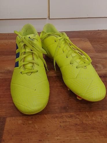 Fudbalske kopačke Adidas (model linije Nemeziz) za prirodnu travu - at lalafo.rs — 3 Fudbalske kopačke Adidas (model linije Nemeziz) za prirodnu travu - — 3