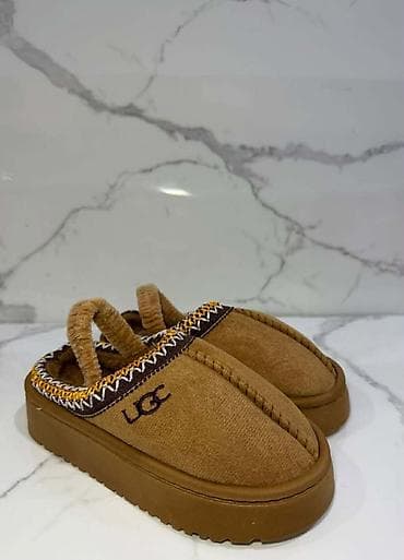 Ugg obuća bоја - Crna na lalafo.rs — 3 Ugg obuća bоја - Crna — 3
