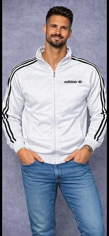 Men's Clothing: Gornji deo trenerke L,XL,XXL veličine za 3100 din
pb at lalafo.rs — 3 Men's Clothing: Gornji deo trenerke L,XL,XXL veličine za 3100 din
pb — 3