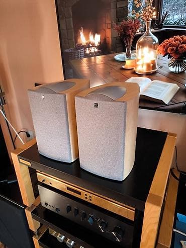 KEF Q Compact – precizni britanski monitori sa Uni-Q tehnologijom na lalafo.rs — 8 KEF Q Compact – precizni britanski monitori sa Uni-Q tehnologijom — 8