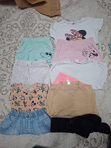 - Dečiji prsluk sa kapuljačom, boja ciklama/roze. Zatvaranje na na lalafo.rs — 7 - Dečiji prsluk sa kapuljačom, boja ciklama/roze. Zatvaranje na — 7