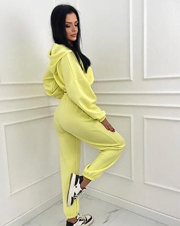 Komplet trenerka 3500 dinara 💫 na lalafo.rs — 5 Komplet trenerka 3500 dinara 💫 — 5