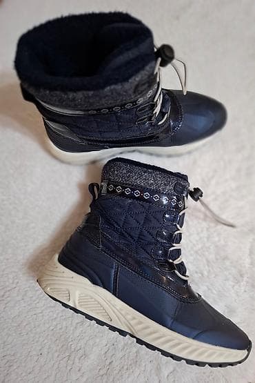 Čizme za devojčice teget Pepperts Veličina 34 Nošene par puta Cena na lalafo.rs — 8 Čizme za devojčice teget Pepperts Veličina 34 Nošene par puta Cena — 8