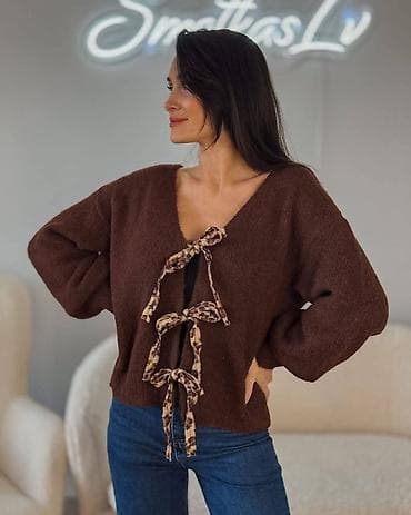 Women's Sweaters, Cardigans: Dzemperi
Cena 2.500 din 🥰😊
Uni vel.
V/020 at lalafo.rs — 1 Women's Sweaters, Cardigans: Dzemperi
Cena 2.500 din 🥰😊
Uni vel.
V/020 — 1