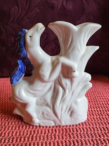 Sport & Hobby: Figura,vaza nova,vintaz,porcelanska. Visina. 13cm at lalafo.rs — 5 Sport & Hobby: Figura,vaza nova,vintaz,porcelanska. Visina. 13cm — 5