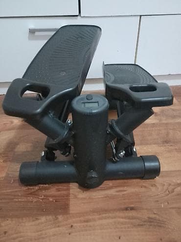 dve suknje po: Mini stepper za kućni trening - Kompaktan stepper sa dve široke at lalafo.rs — 10 dve suknje po: Mini stepper za kućni trening - Kompaktan stepper sa dve široke — 10
