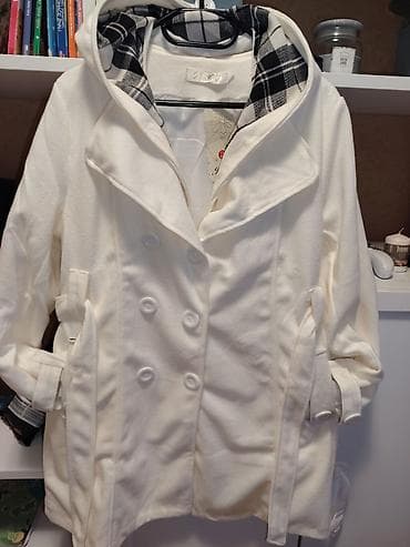 Ženski kaput sa kapuljačom – bela boja - Model: dvoredni kaput sa na lalafo.rs — 1 Ženski kaput sa kapuljačom – bela boja - Model: dvoredni kaput sa — 1