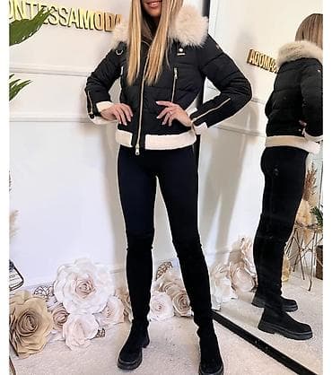 Fantastična nova predivna jakna
Vel S M na lalafo.rs — 2 Fantastična nova predivna jakna
Vel S M — 2