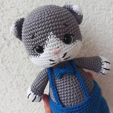 Heklana igračka maca, moj ručni rad. Napravljena je od 100% pamučnog na lalafo.rs — 1 Heklana igračka maca, moj ručni rad. Napravljena je od 100% pamučnog — 1