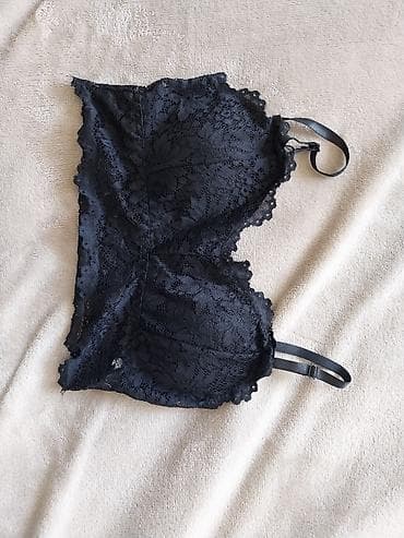 Bras, bralettes: Grudnja, brushalter NOVO
Nov, cipkasti grudnjak crne boje at lalafo.rs — 2 Bras, bralettes: Grudnja, brushalter NOVO
Nov, cipkasti grudnjak crne boje — 2