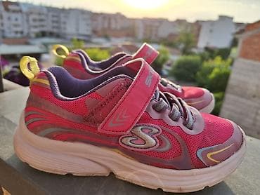 Skechers patike za devojčice u odličnom stanju na lalafo.rs — 1 Skechers patike za devojčice u odličnom stanju — 1