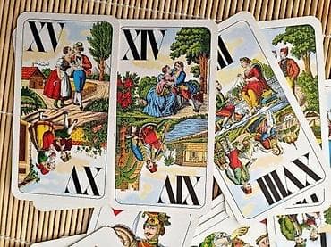 dve suknje po: Lovači Tarot Jagd Tarock Piatnik ORIGINAL. Original Piatnik 1905 Jagd at lalafo.rs — 3 dve suknje po: Lovači Tarot Jagd Tarock Piatnik ORIGINAL. Original Piatnik 1905 Jagd — 3