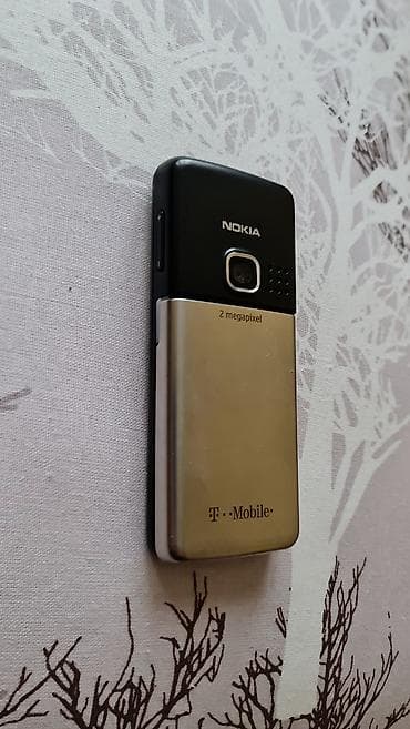 kom sa etiketom: Nokia klasični mobilni telefon sa tastaturom - Model sa T‑Mobile at lalafo.rs — 5 kom sa etiketom: Nokia klasični mobilni telefon sa tastaturom - Model sa T‑Mobile — 5