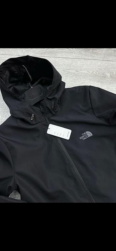 Muška lagana jakna s kapuljačom – crna, sa brendiranim logotipima (A|X na lalafo.rs — 5 Muška lagana jakna s kapuljačom – crna, sa brendiranim logotipima (A|X — 5