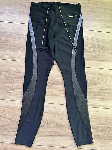 Nike Running helanke za trčanje – model CU, veličina S. - Boja: crna na lalafo.rs Nike Running helanke za trčanje – model CU, veličina S. - Boja: crna