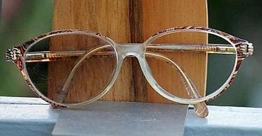 DIZAJNERSKI dioptrijski ram za naočare. Izvrstan, prelep dizajnerski na lalafo.rs — 3 DIZAJNERSKI dioptrijski ram za naočare. Izvrstan, prelep dizajnerski — 3