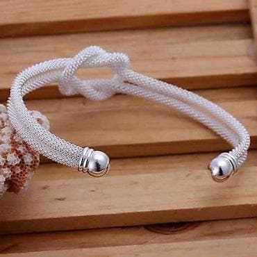 Personal Items: Elegantna narukvica sa čvorom – srebrni ton - Dizajn: dvostruki at lalafo.rs — 3 Personal Items: Elegantna narukvica sa čvorom – srebrni ton - Dizajn: dvostruki — 3