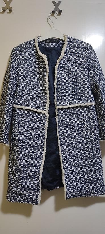 Plavi mantilić1500,Crni Šanel 2000,ostale po 1000 na lalafo.rs Plavi mantilić1500,Crni Šanel 2000,ostale po 1000