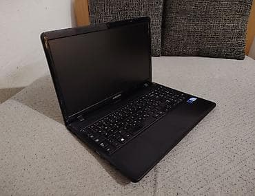 Na prodaju Samsung NP350E5X potpuno ispravan, izuzetno očuvan i na lalafo.rs — 3 Na prodaju Samsung NP350E5X potpuno ispravan, izuzetno očuvan i — 3