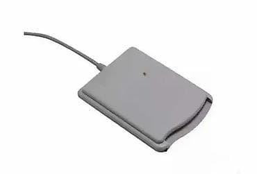 Tip čitača Čitač za lične karte, saobraćajne dozvole, zdravstvene na lalafo.rs — 1 Tip čitača Čitač za lične karte, saobraćajne dozvole, zdravstvene — 1