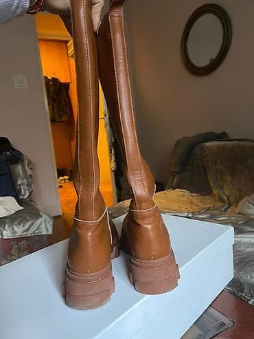 High boots, 41 at lalafo.rs — 3 High boots, 41 — 3