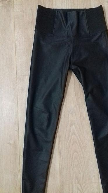 Kozne helankekao nove.
Veličina S/M
Cena 700din na lalafo.rs — 2 Kozne helankekao nove.
Veličina S/M
Cena 700din — 2