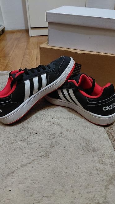 ADIDAS ŽENSKE PATIKE 🎀 kao nove, slabo nošene at lalafo.rs — 3 ADIDAS ŽENSKE PATIKE 🎀 kao nove, slabo nošene — 3