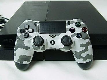 U ponudi je Sony PlayStation 4 sa naslova. Konzola je radno u na lalafo.rs U ponudi je Sony PlayStation 4 sa naslova. Konzola je radno u