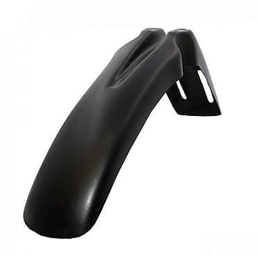 Crni prednji blatobran za bicikl, dizajniran da pruži zaštitu od blata na lalafo.rs Crni prednji blatobran za bicikl, dizajniran da pruži zaštitu od blata