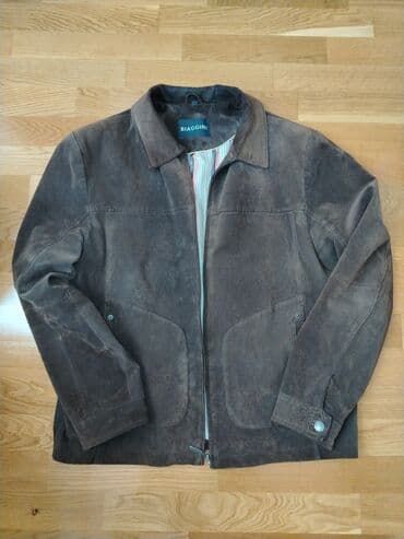 Muska jakna je ocuvana, vel pise 50, upravljajte se merama: -poluobim na lalafo.rs Muska jakna je ocuvana, vel pise 50, upravljajte se merama: -poluobim