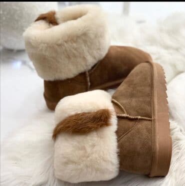 Ugg mini čizme, bоја - Bež, 38 na lalafo.rs Ugg mini čizme, bоја - Bež, 38